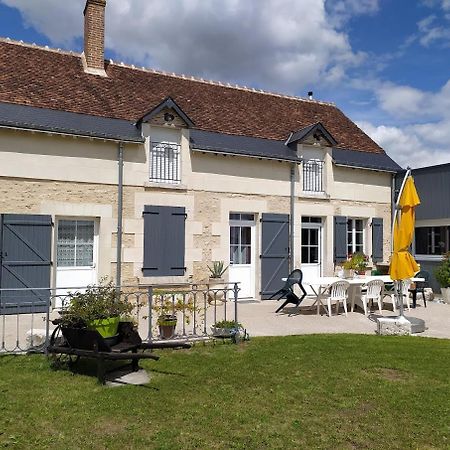 Les Ormeaux Hotel Oisly Eksteriør billede